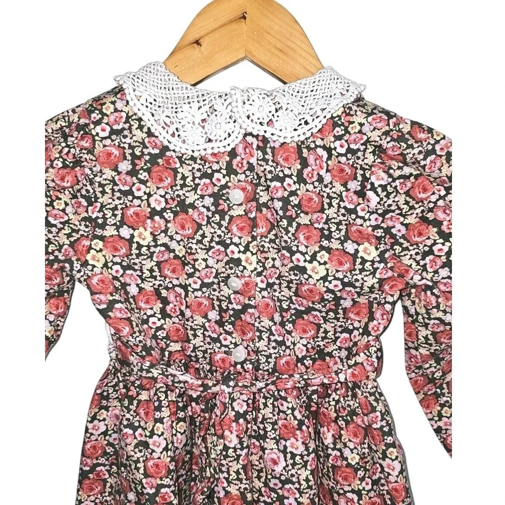 Bonnie Jean Ditzy Floral Smocked Lace Collar Long Sleeve Dress Size 5‎